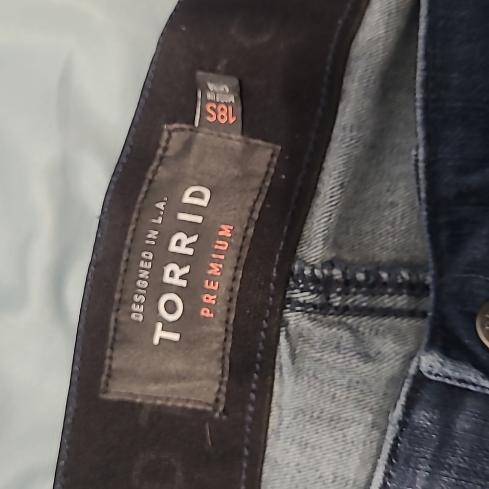 Torrid Blue Bombshell Jeans - Picture 2 of 3